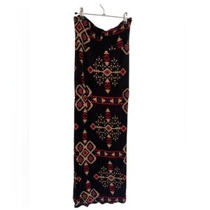 Sololafe Women’s Printed Long Skirt. Size L Color Multi Black Red